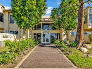 7800 Topanga Canyon Boulevard 216, Canoga Park, CA 91304
