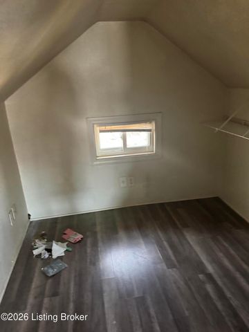 820 S 31st St, Louisville, KY 40211