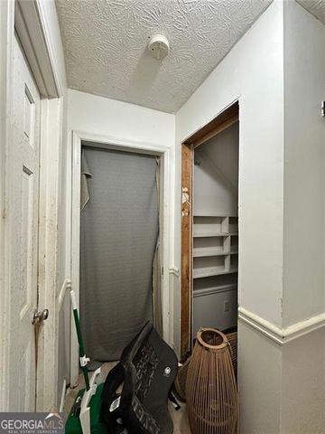 648 BRALORNE Drive, Stone Mountain, GA 30087