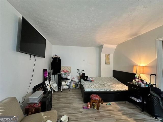 648 BRALORNE Drive, Stone Mountain, GA 30087