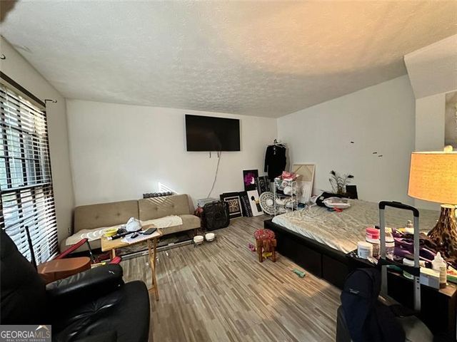 648 BRALORNE Drive, Stone Mountain, GA 30087