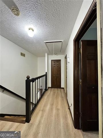 648 BRALORNE Drive, Stone Mountain, GA 30087