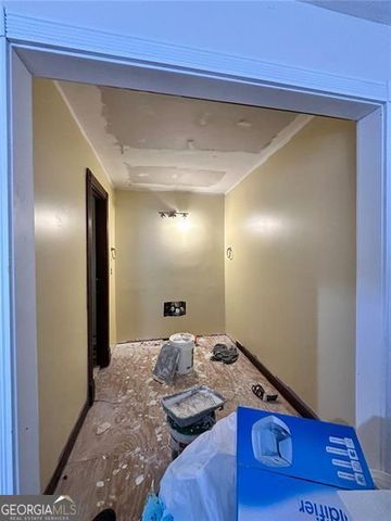 648 BRALORNE Drive, Stone Mountain, GA 30087