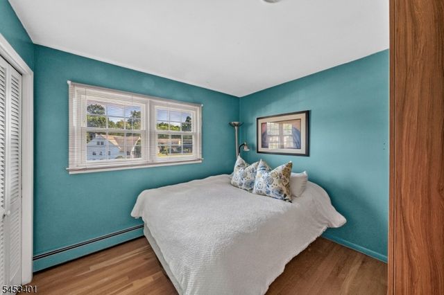 13 Friar Way, Wayne Twp., NJ 07470