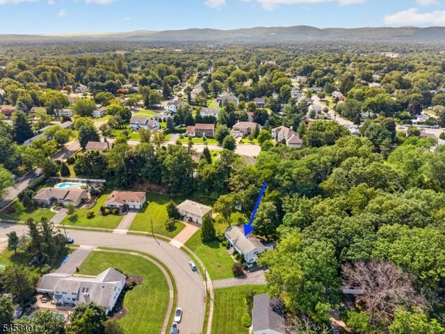 13 Friar Way, Wayne Twp., NJ 07470