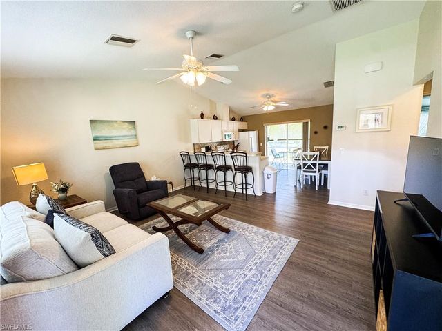 190 Rotonda BLVD W # 190B, Rotonda West, FL 33947