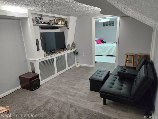 759 Chippewa Street, Mt. Clemens, MI 48043