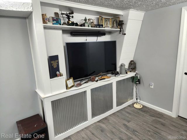 759 Chippewa Street, Mt. Clemens, MI 48043