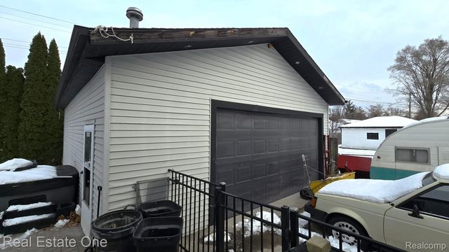 759 Chippewa Street, Mt. Clemens, MI 48043