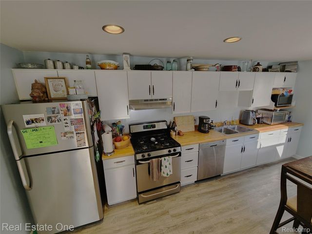 759 Chippewa Street, Mt. Clemens, MI 48043