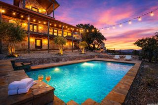 360 Bluebonnet, Concan, TX 78801