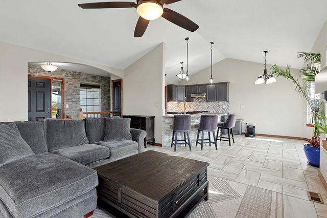 2401 N Woodridge Cir, Wichita, KS 67226