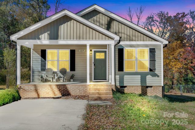 159 Madison Avenue NE, Concord, NC 28025