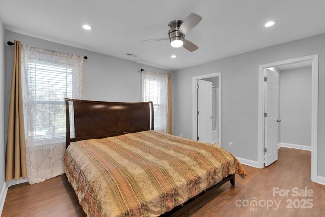 159 Madison Avenue NE, Concord, NC 28025