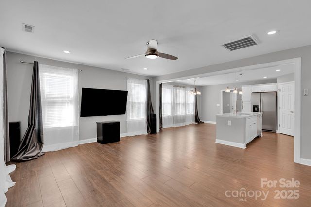 159 Madison Avenue NE, Concord, NC 28025