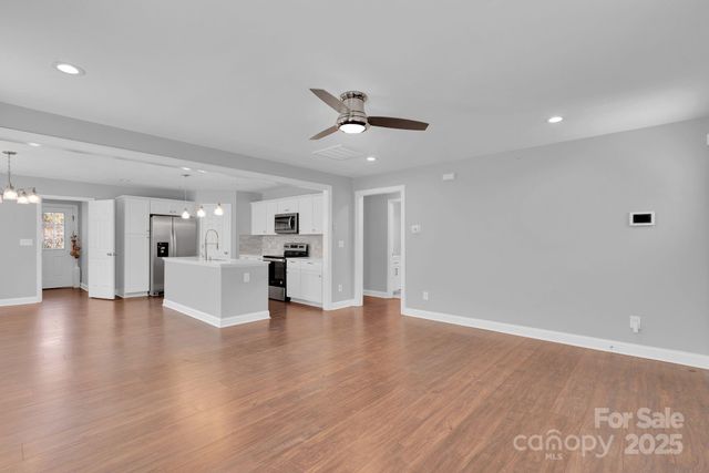 159 Madison Avenue NE, Concord, NC 28025