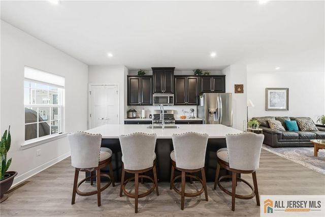 1205 English Lane 1205, Parlin, NJ 08859