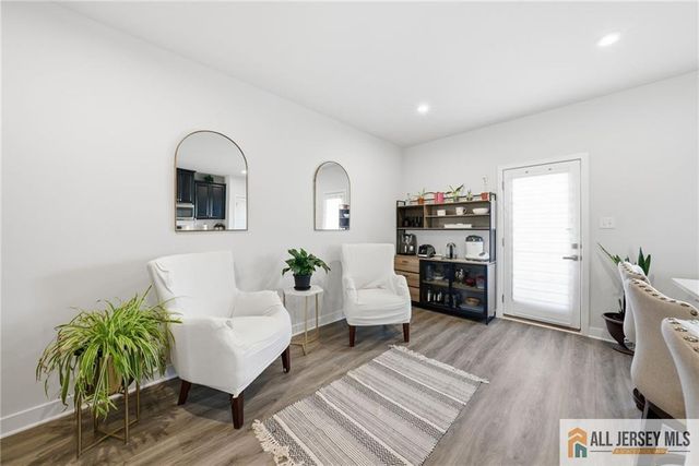 1205 English Lane 1205, Parlin, NJ 08859