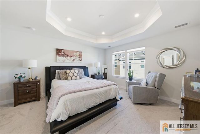 1205 English Lane 1205, Parlin, NJ 08859