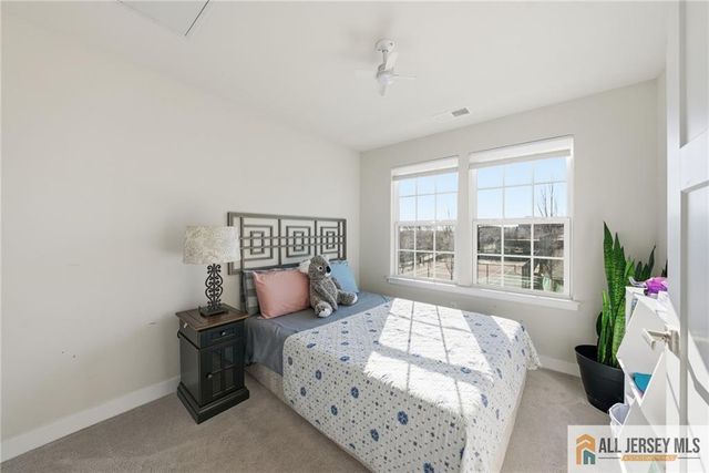 1205 English Lane 1205, Parlin, NJ 08859