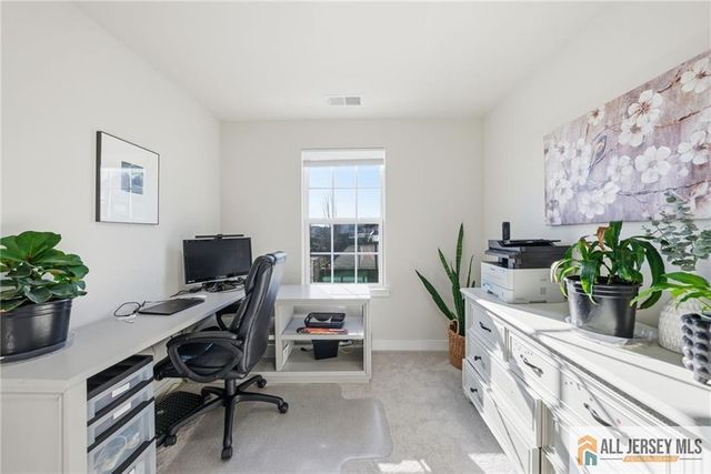 1205 English Lane 1205, Parlin, NJ 08859