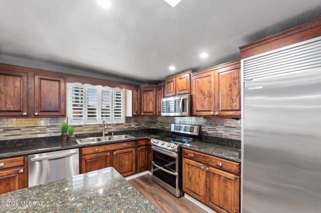 7471 E 32nd Street, Tucson, AZ 85710