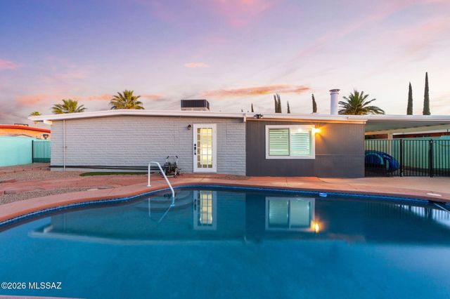 7471 E 32nd Street, Tucson, AZ 85710