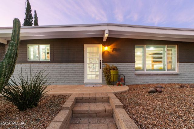 7471 E 32nd Street, Tucson, AZ 85710