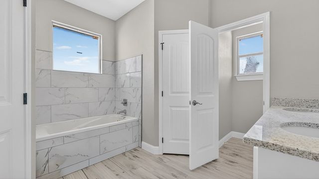 13215 E County Rd 110, Midland, TX 79706