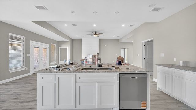 13215 E County Rd 110, Midland, TX 79706