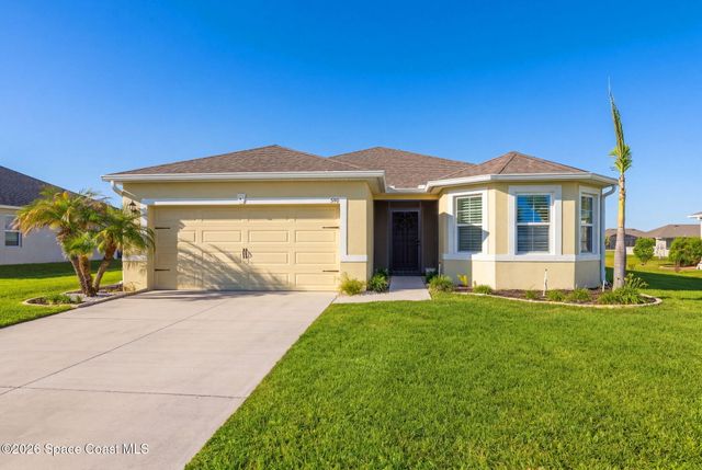 380 Guinevere Drive SW, Palm Bay, FL 32908