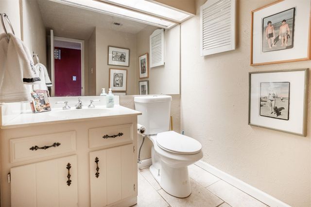 1720 Timber Ridge DR, Austin, TX 78741