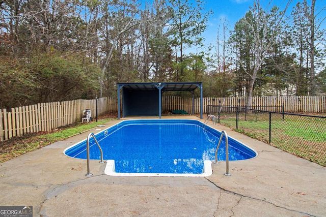 4904 Pebblebrook Drive, Douglasville, GA 30135