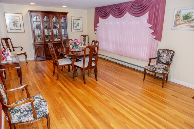 109 Russell Lane, Abington, MA 02351