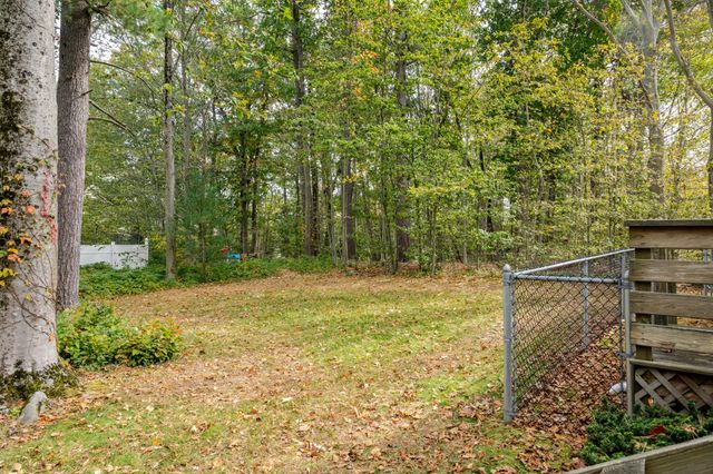 109 Russell Lane, Abington, MA 02351