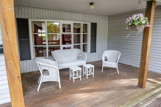 109 Russell Lane, Abington, MA 02351