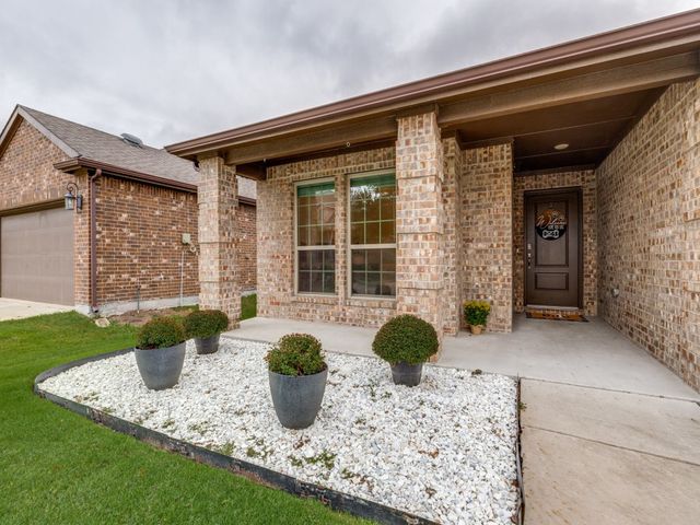 1206 Freestone Drive, Melissa, TX 75454