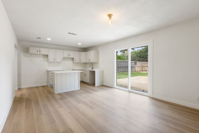 719 Sara Drive, Mesquite, TX 75149