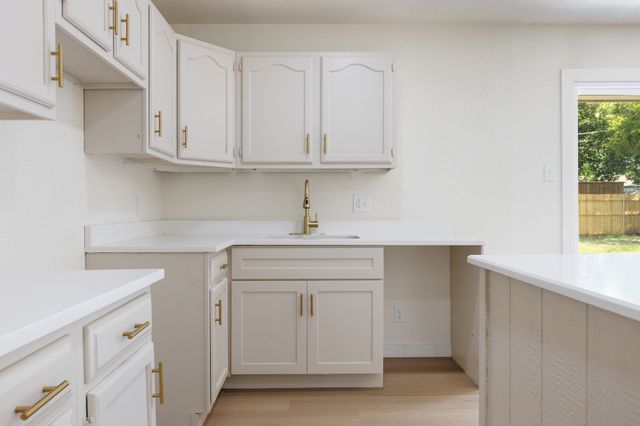 719 Sara Drive, Mesquite, TX 75149