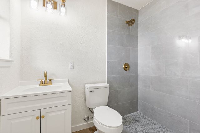 719 Sara Drive, Mesquite, TX 75149