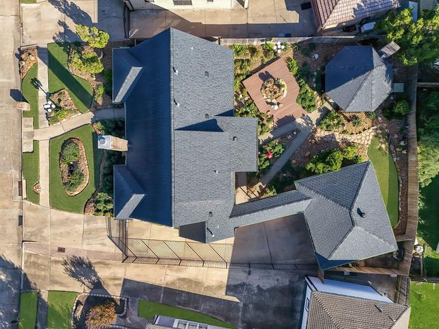 11511 Briar Rose Drive, Houston, TX 77077