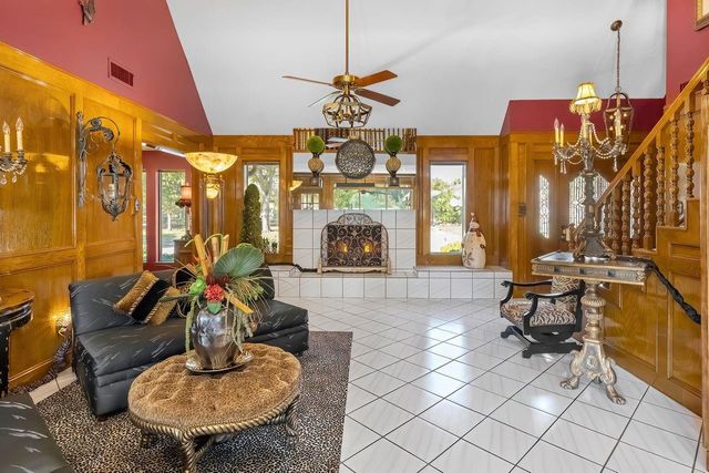 11511 Briar Rose Drive, Houston, TX 77077