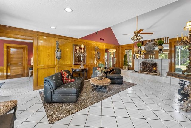 11511 Briar Rose Drive, Houston, TX 77077