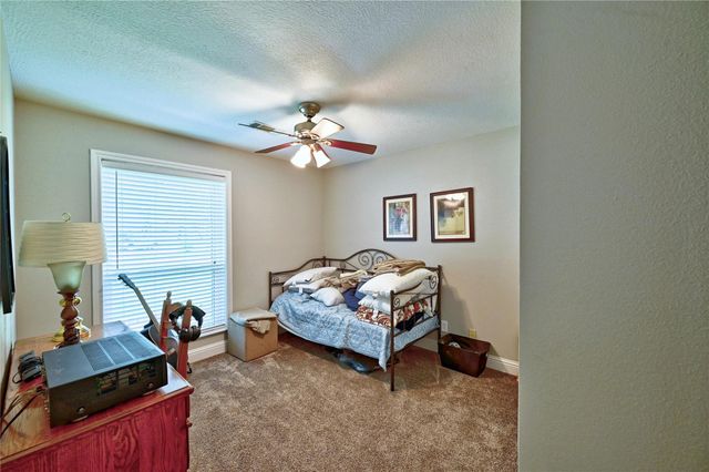 9102 Tepee Trail, Houston, TX 77064