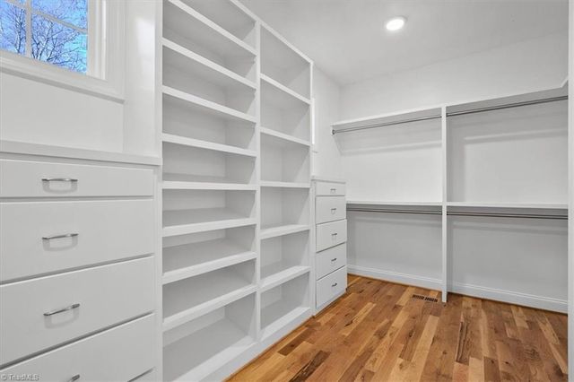 1635 Squire Davis Road, Kernersville, NC 27284