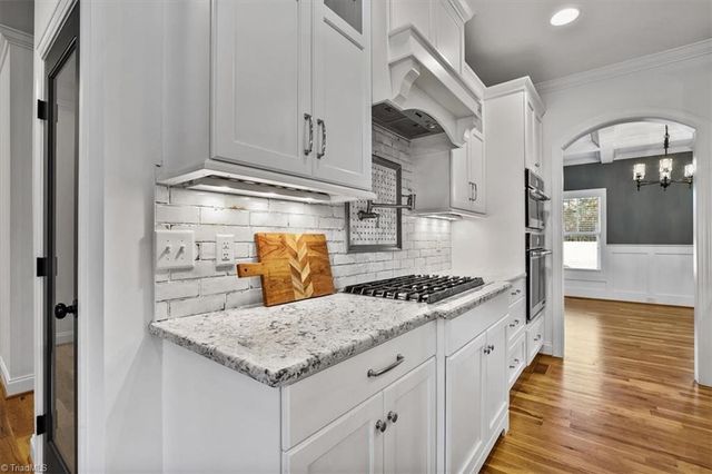 1635 Squire Davis Road, Kernersville, NC 27284