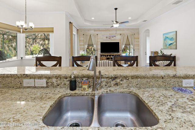 111 Via Catalano Court NE, Palm Bay, FL 32907