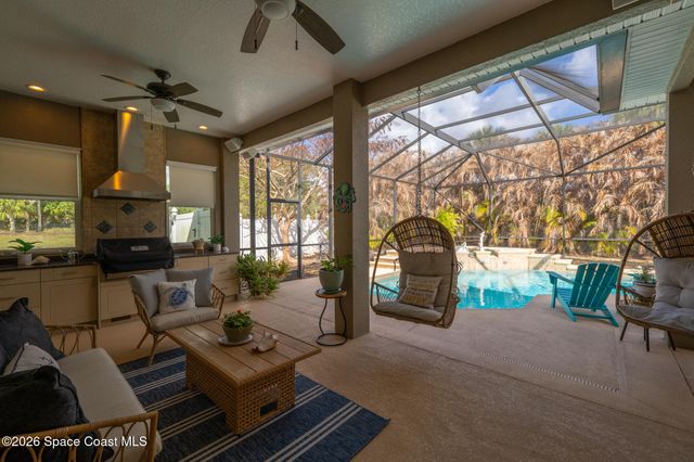 111 Via Catalano Court NE, Palm Bay, FL 32907