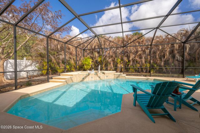 111 Via Catalano Court NE, Palm Bay, FL 32907