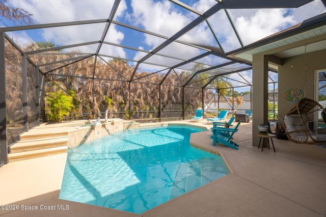 111 Via Catalano Court NE, Palm Bay, FL 32907